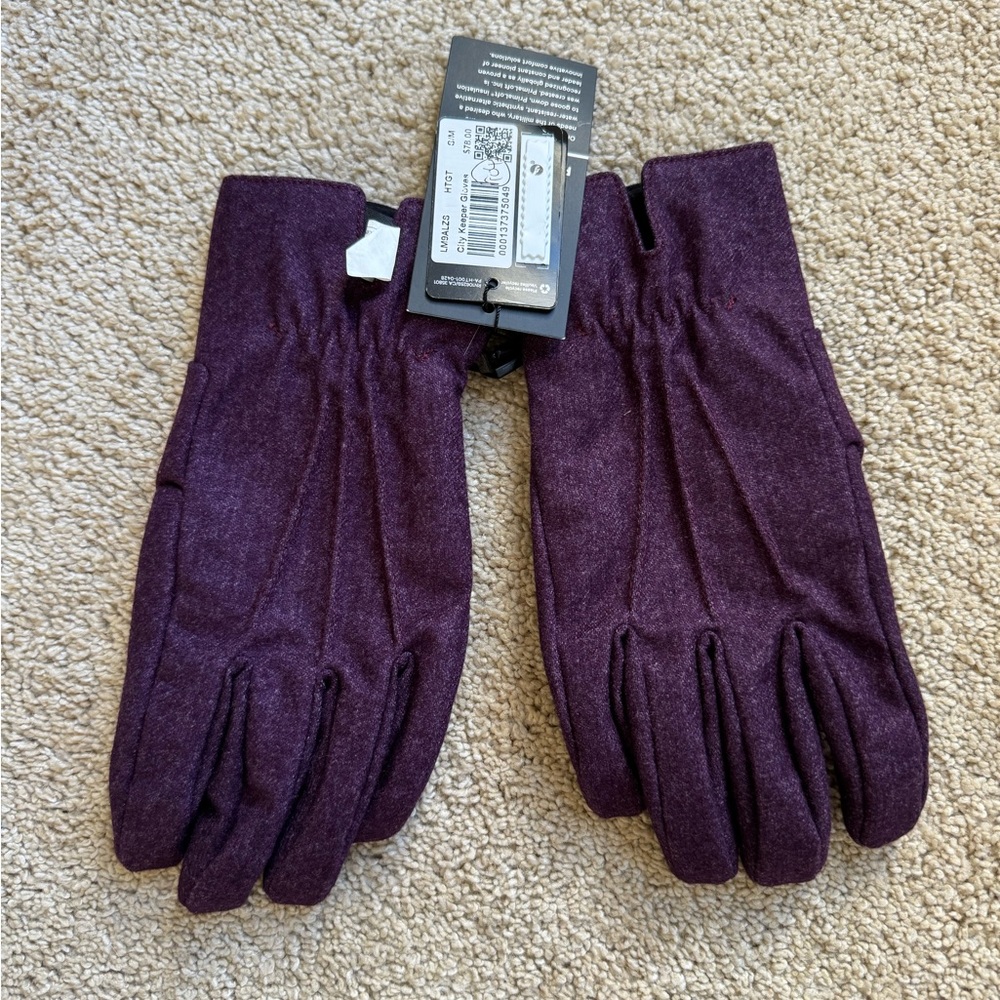 NWT lululemon City Keeper Gloves